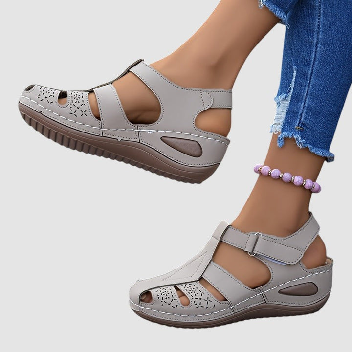 SAM | LIGHTWEIGHT COMFORT SANDALS FOR WARM DAYS