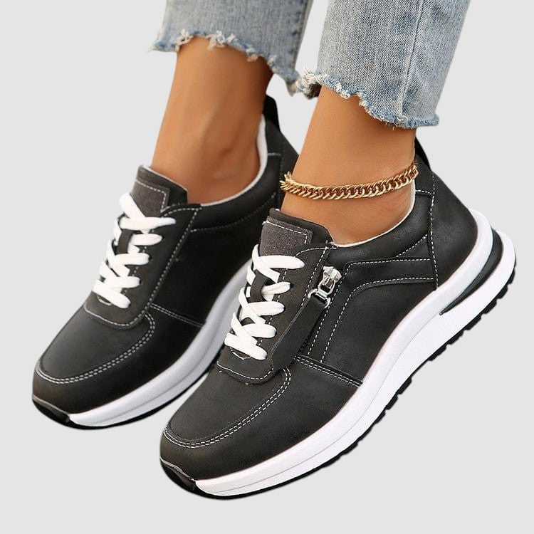 LACEY | ORTHOPAEDIC TRAINERS