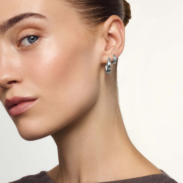 GIA | BOLD MINI HOOP EARRINGS
