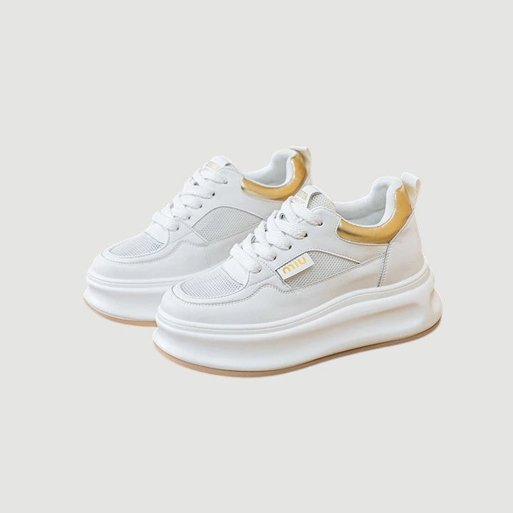 SORA | ORTHOPAEDIC TRAINERS