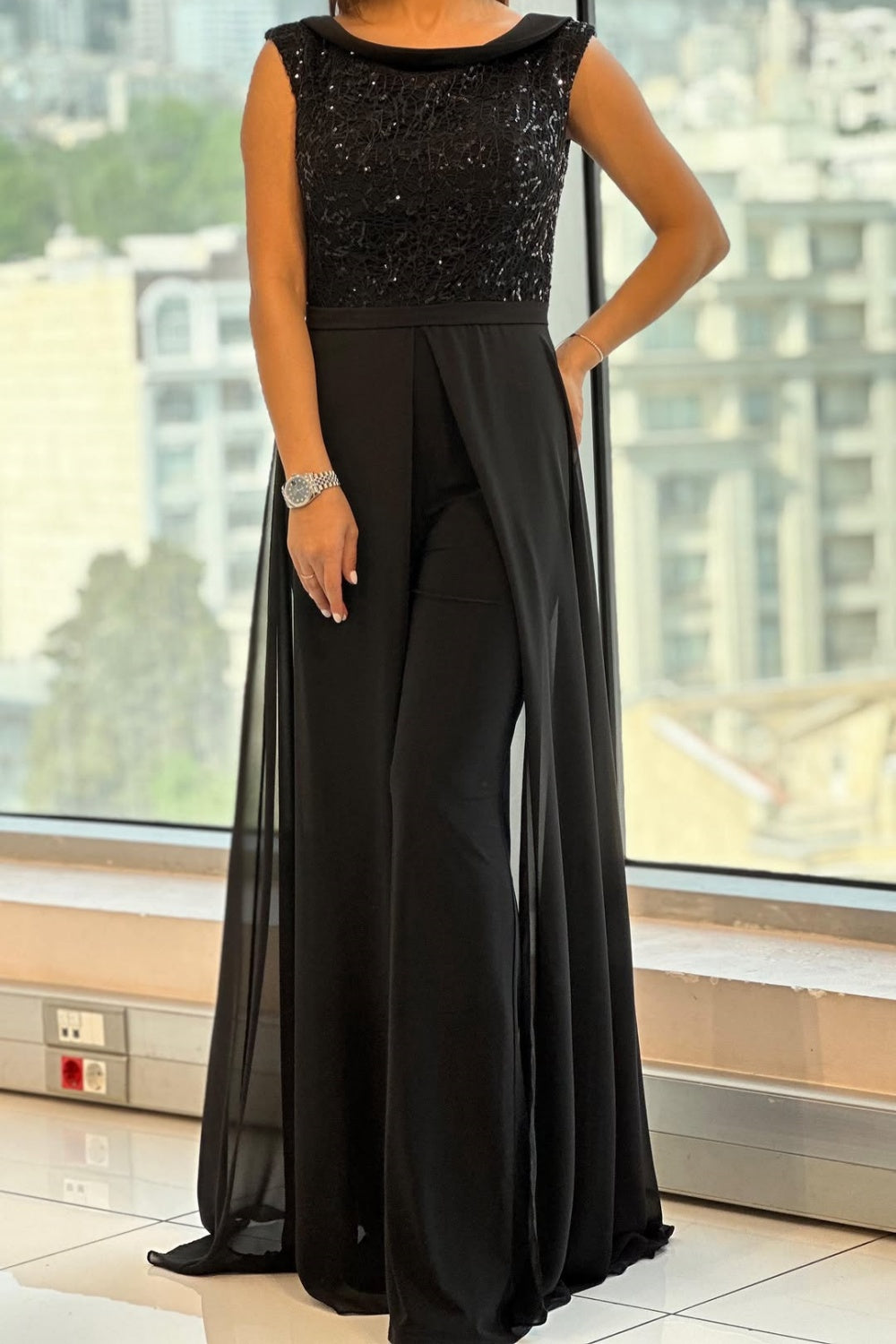 Vionette™ | Classic Sleeveless Jumpsuit