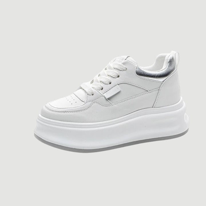SORA | ORTHOPAEDIC TRAINERS
