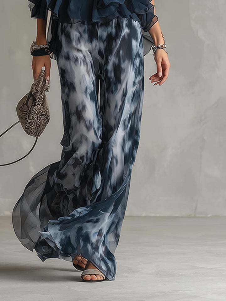 ESSENTIAL - Ludovica – Elegant chiffon set with high-neck top and wide-leg printed trousers