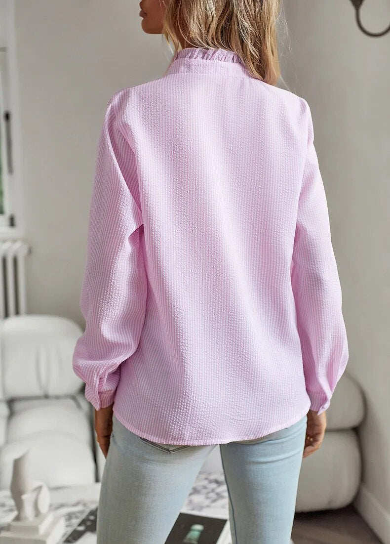 ELEGANT RELAXED-FIT BLOUSE | SOFT TEXTURE, FLATTERING SHAPE, ENDURING STYLE