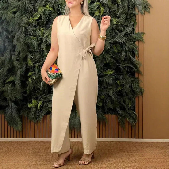 SCARLETT | STYLISH JUMPSUIT FOR EFFORTLESS CLASS